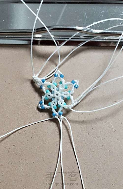 雪落无声·斜卷结手绳 第11步