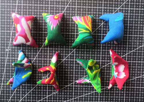 【原创】“八子抱福”南瓜针插 第5步