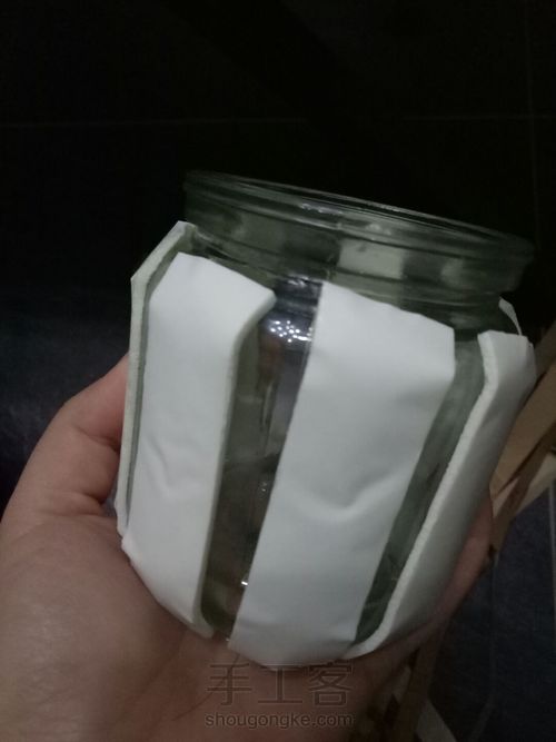 用废弃的瓶子和档案袋做一个多肉的家吧 第5步