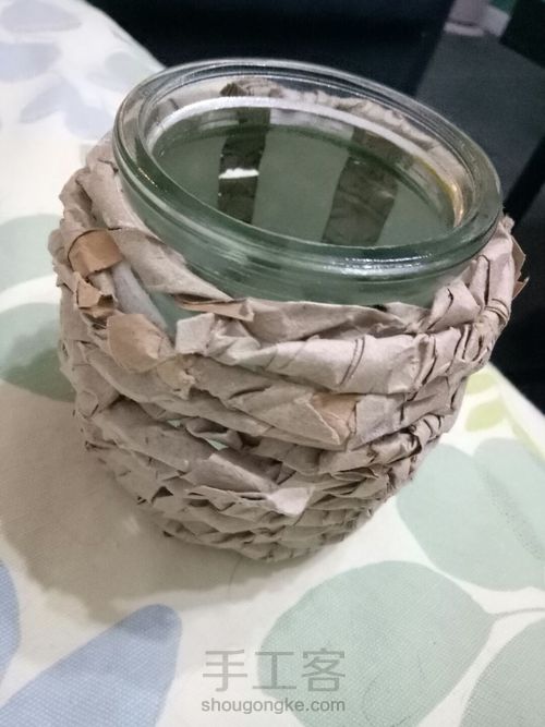 用废弃的瓶子和档案袋做一个多肉的家吧 第7步