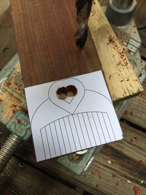 爱心❤️梳子 第6步