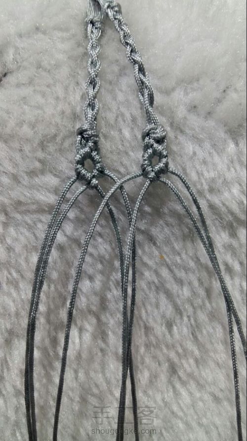 尾扣整理计划16:四股辫合并尾扣（仿图） 第2步