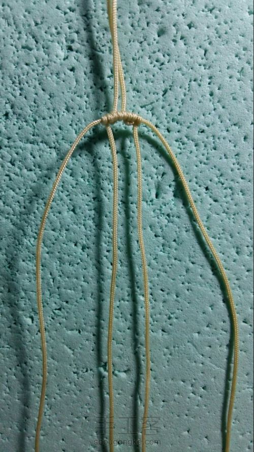 简易平安扣扣头 第3步