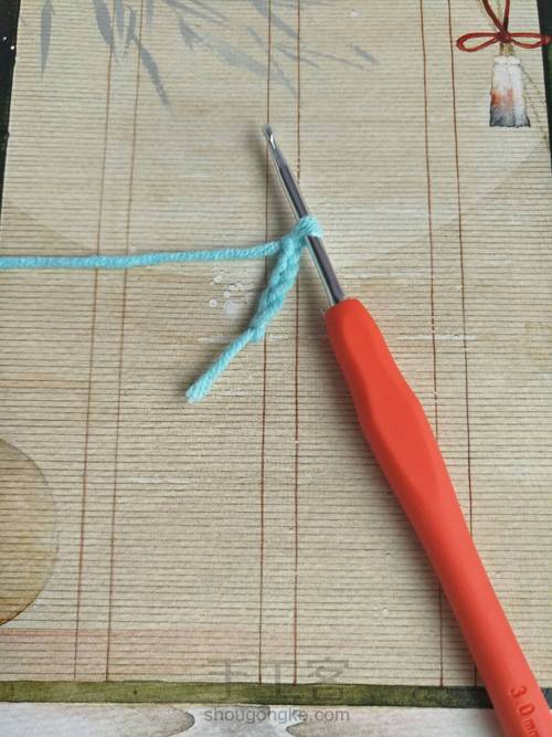 唯美雏菊杯垫 第2步