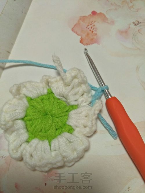 唯美雏菊杯垫 第15步