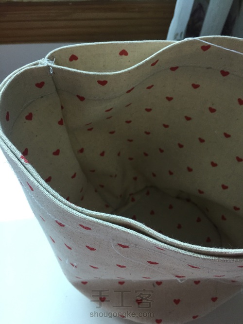 手残党的筒型抽(dà)绳(zû)包(ba) 第5步