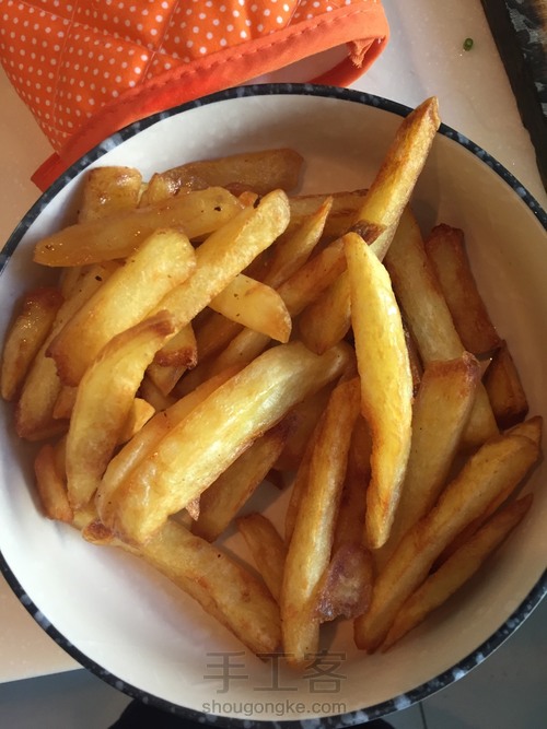 黑暗料理崇拜者的花式炸土豆 第5步