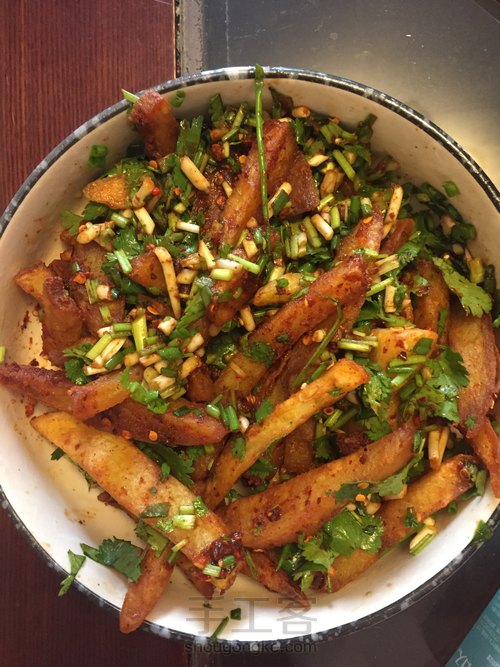 黑暗料理崇拜者的花式炸土豆 第8步