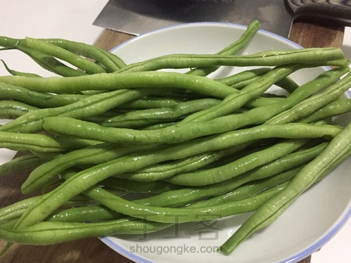 黑暗料理崇拜者的炒四季豆 第1步