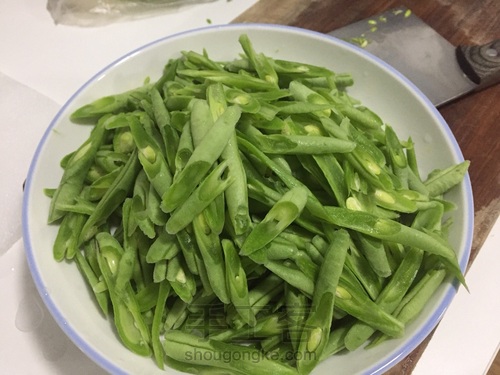 黑暗料理崇拜者的炒四季豆 第2步