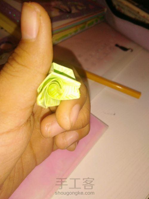 花纹玫瑰 第18步