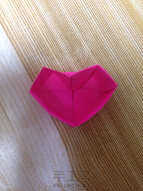  可爱的心形盒子的简单折法以后再也不用去花钱买喽 第14步