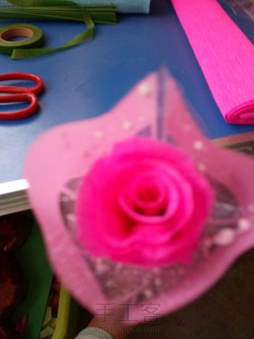 皱纹纸美丽的玫瑰 第18步