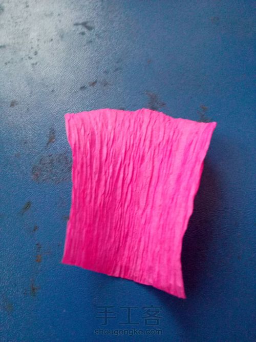 皱纹纸美丽的玫瑰 第5步