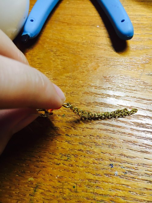 扁流云小凉亭发簪 第4步