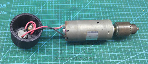 自制一个小型手持电钻，DIY利器 第4步