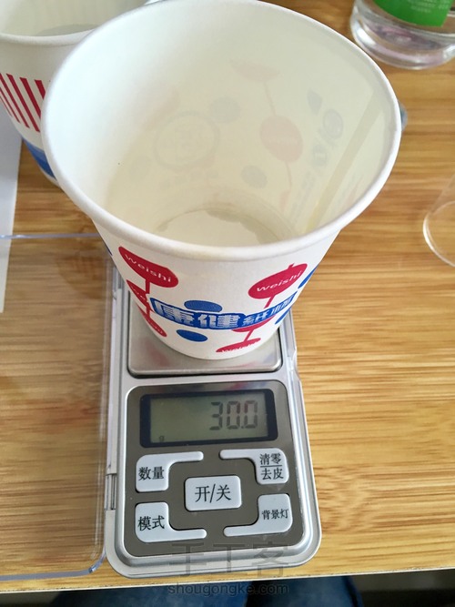 滴胶荷包蛋胸针 第4步