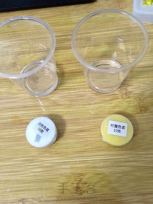 滴胶荷包蛋胸针 第7步