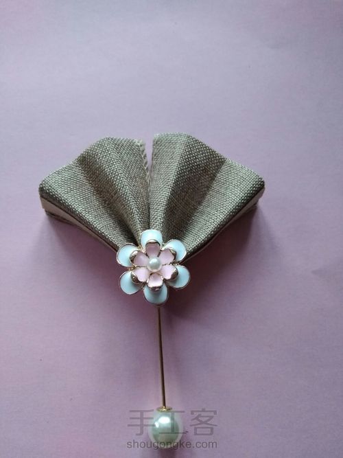 孔雀开屏胸花 第7步