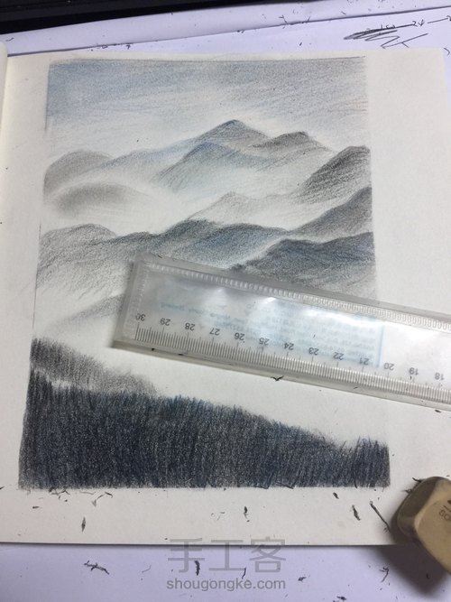 三只彩铅画一副“水墨画” 第3步