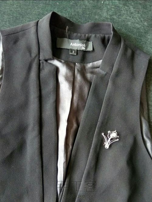 纤细的绕线兰花胸针 第13步