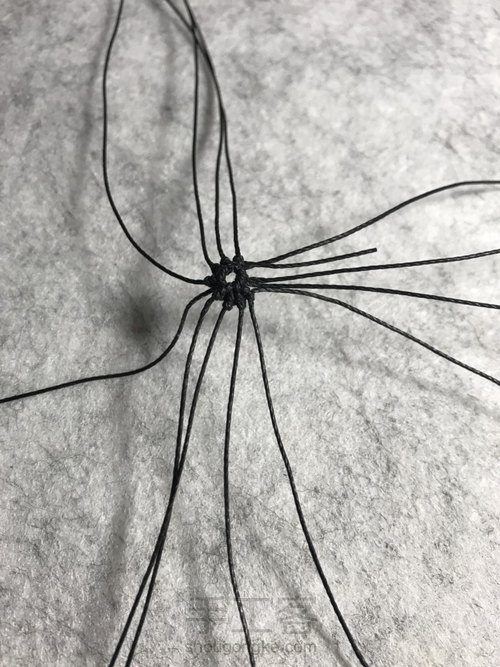 斜卷结多彩花制作 第13步