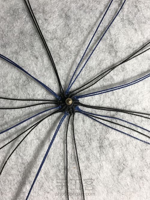 斜卷结多彩花制作 第20步