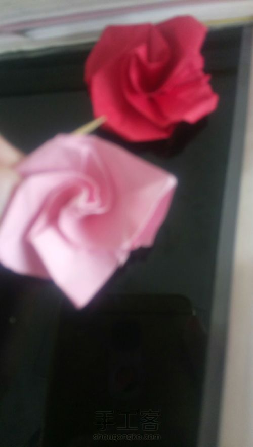【新手】简单漂亮的玫瑰🌹 第18步