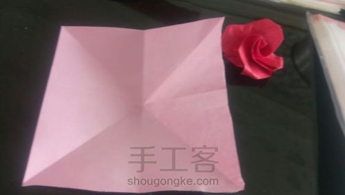 【新手】简单漂亮的玫瑰🌹 第2步