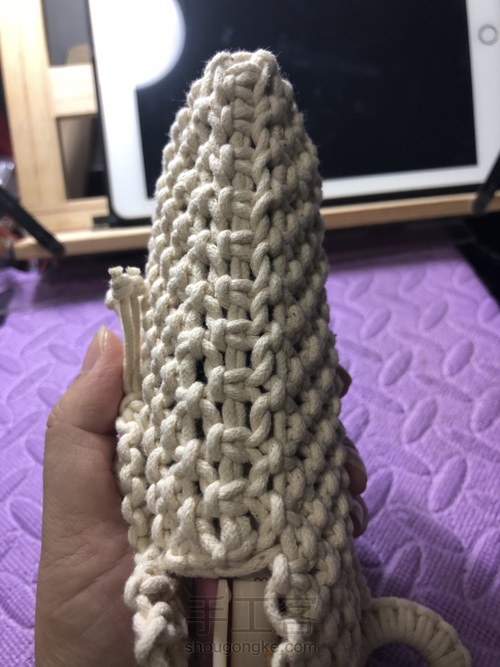 实用的macrame小笔袋 第17步