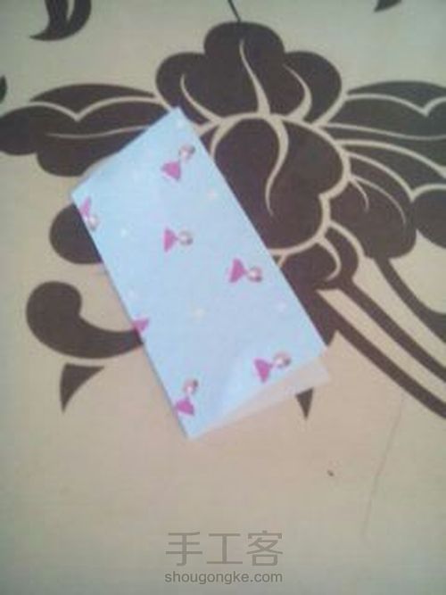 可爱的连衣裙 第2步