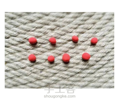 DIY干树枝浆果，别样的家居装饰摆件～
 第2步