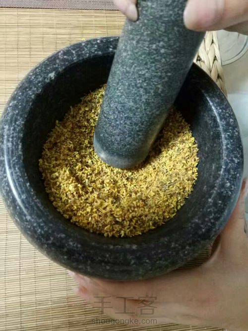 传统手工制香牌 第3步