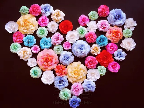 纸艺花:废旧的美术本我们能做神马呢?来一朵美腻的发发吧❤️ 第15步