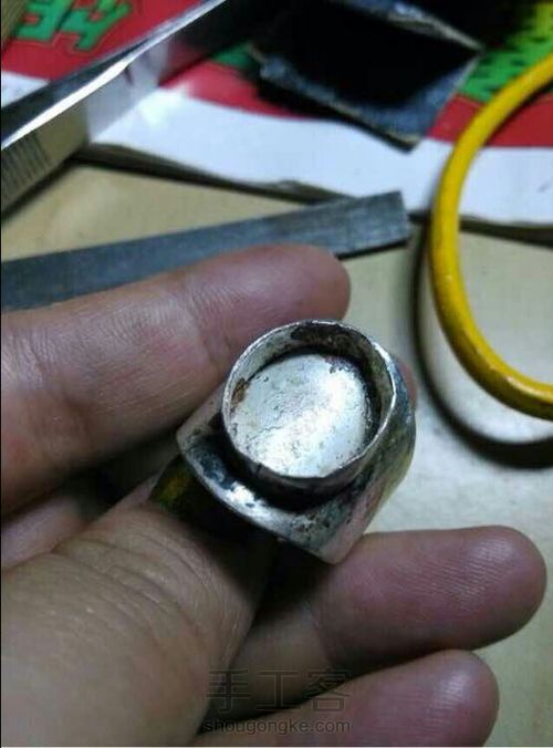 分享DIY手工银戒指和卡子镶嵌过程 第4步