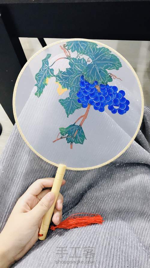 【剪纸团扇】用手工刮起一阵爱国之风 第17步