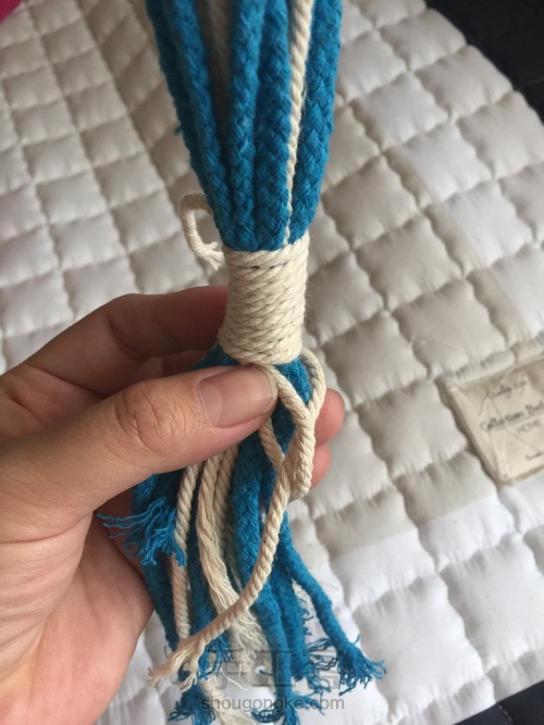 给花草一个漂亮的新家-结绳吊篮 第20步