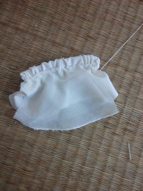 娃娃下裙 第5步