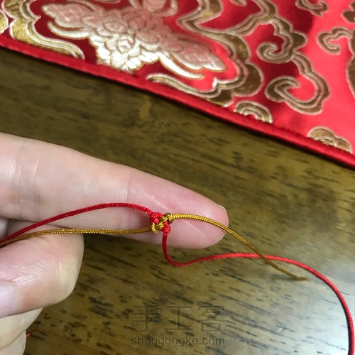 桂花结手绳 第7步