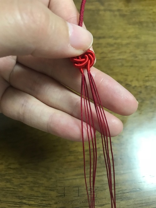 红手绳2曼陀罗结 第5步