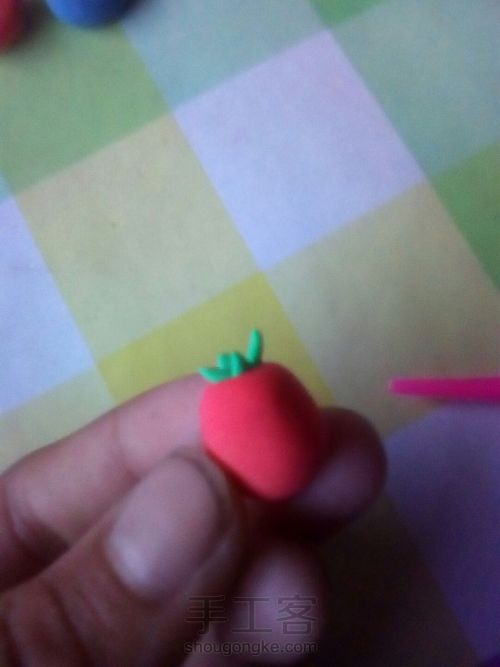 粘土草莓😊😊😁😁 第8步