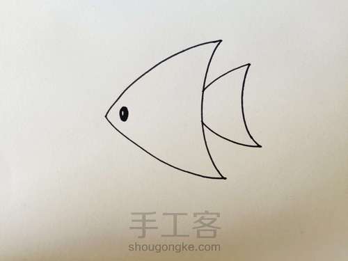 一条吐泡泡的鱼——线描 第1步