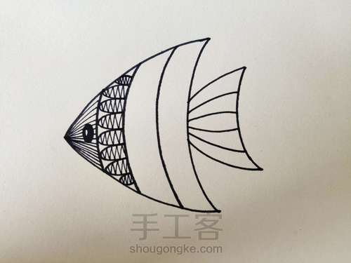 一条吐泡泡的鱼——线描 第4步