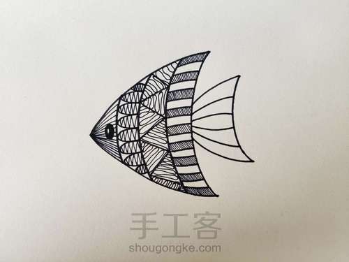 一条吐泡泡的鱼——线描 第6步