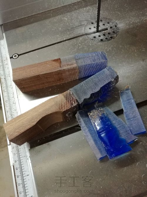 树脂工艺木勺 第3步