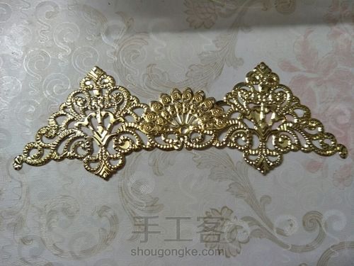 秀禾皇冠头饰 第3步