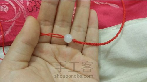 红绳项链制作 第5步