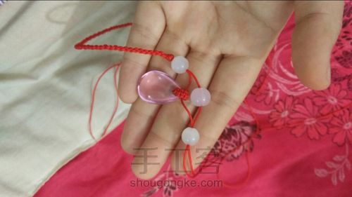 红绳项链制作 第8步