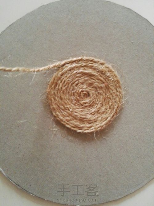 麻绳杯垫 第4步