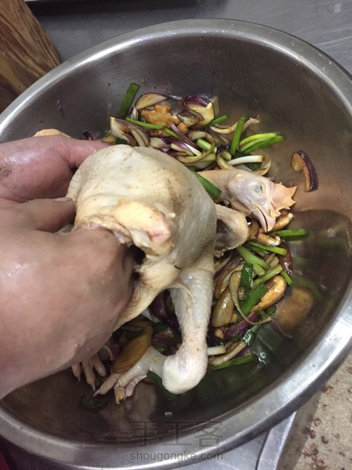 荷叶叫花鸡 第5步